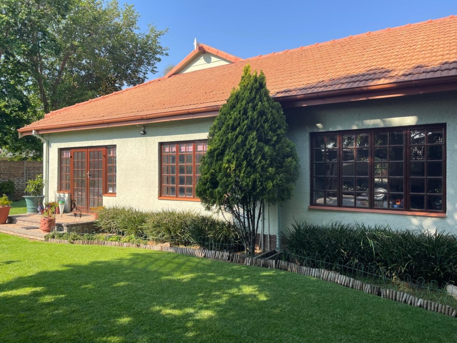 4 Bedroom Property for Sale in St Helena Free State